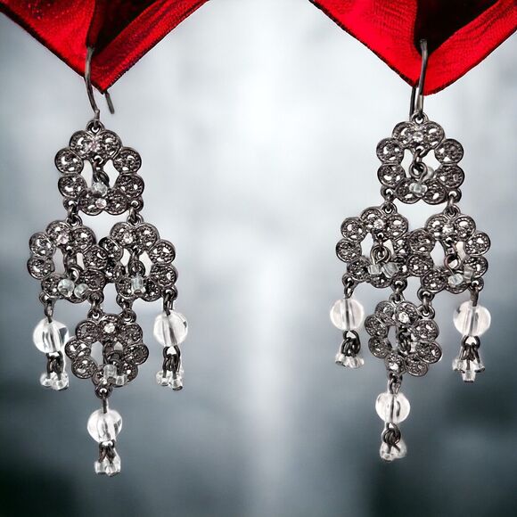Boutique Earrings Hematite Tone Chandelier Style Crystals Dangle Women's 1H - Picture 1 of 4